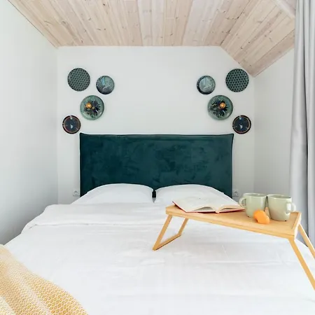 Vinewood Apartment, By Cohost Apartamento Palanga