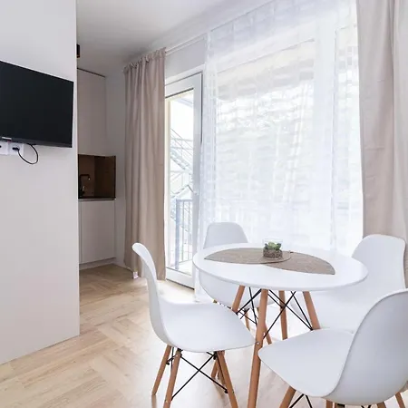 Апартаменты Vinewood Apartment, By Cohost *