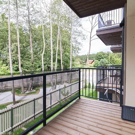 Vinewood Apartment, By Cohost Паланга