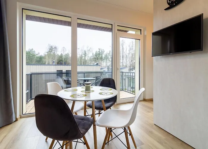 Vinewood Apartment, By Cohost Apartment Palanga