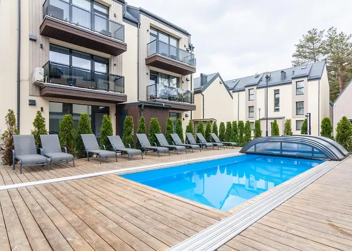 Vinewood Apartment, By Cohost Apartment *