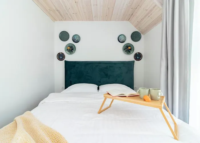 Vinewood Apartment, By Cohost Apartment Palanga